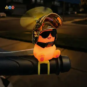 [FUNCREW] Pajangan Motor Lucu – Boneka Dino Helm Gemoy untuk Dashboard & Spion