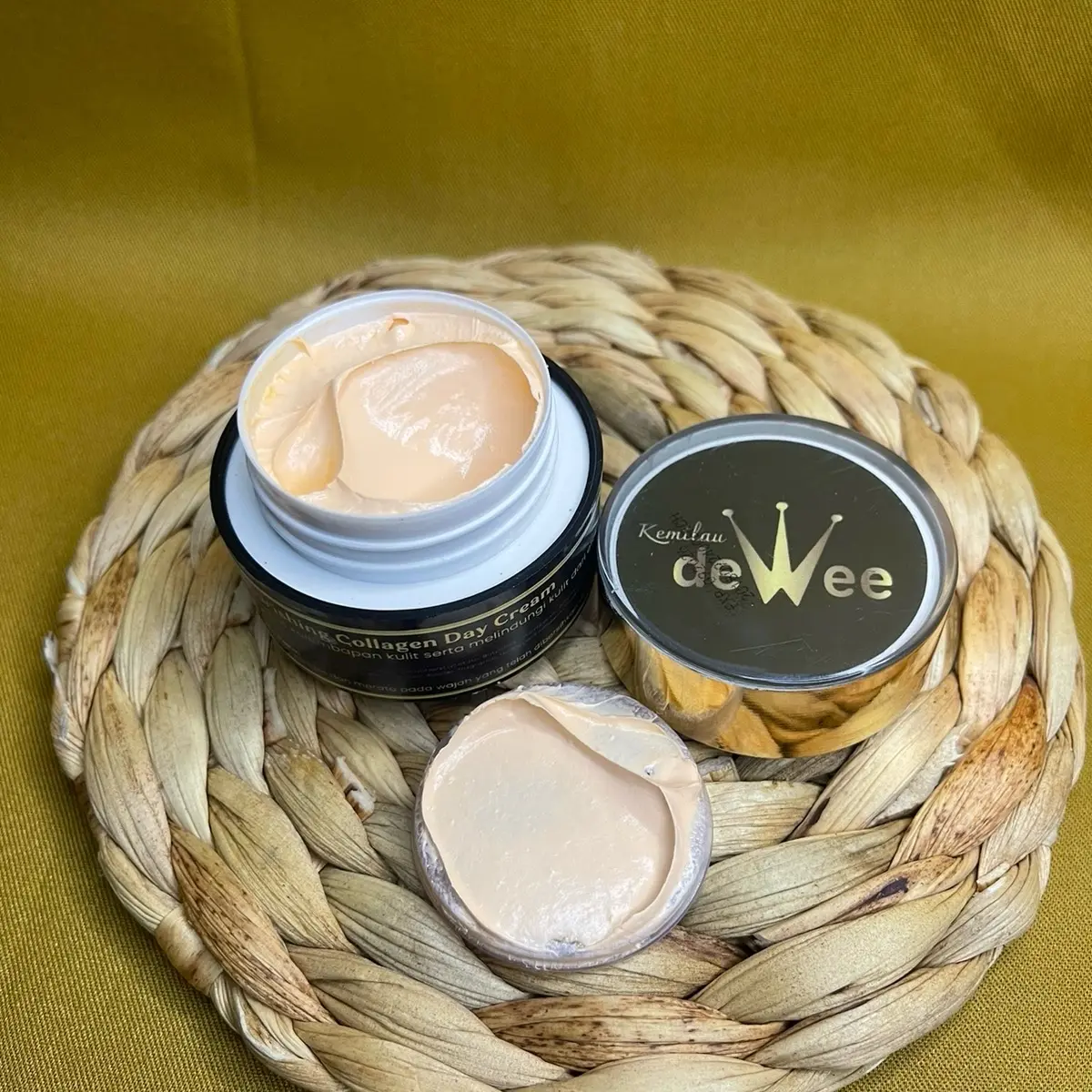 STOK REDY DAY NOURISHING COLAGEN KEMILOU DEWEE ORI