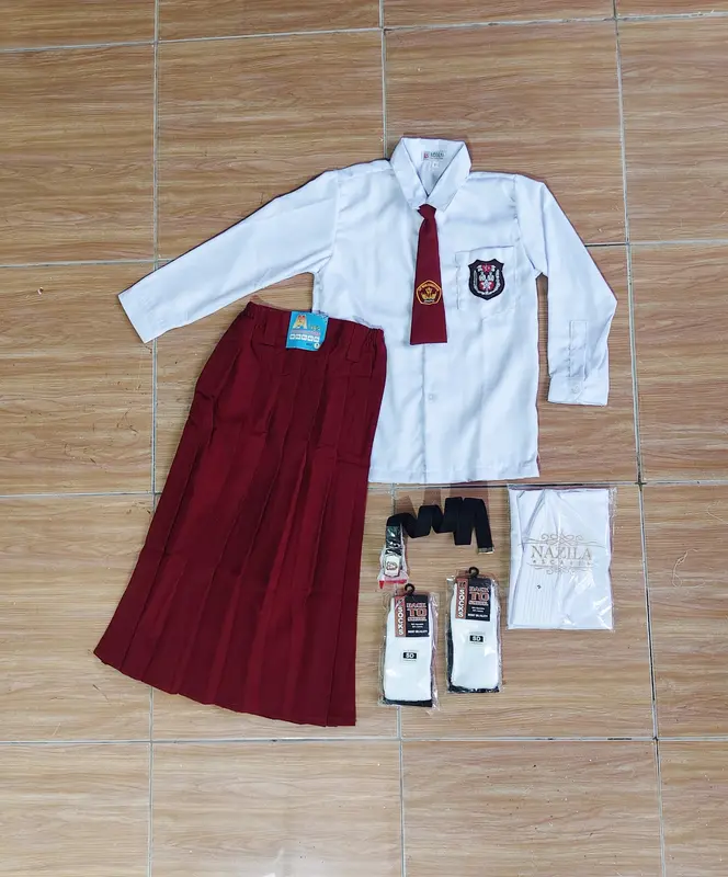 Seragam Sekolah Merah Putih SD Setelan Anak Perempuan Panjang Kelas 1-6 SD Lengkap Free Jilbab Putih Anak Perempuan 0