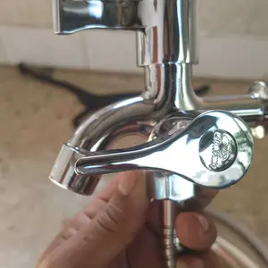 Shower 300 lubang deras ABS Anti karat awet Air Keran Peralatan