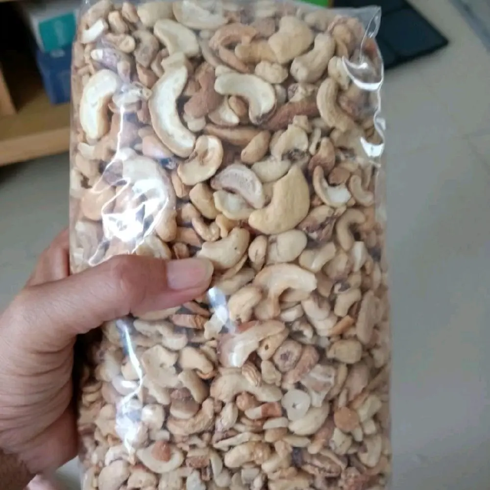 Kacang Mede Mete Patahan Mentah ukuran 1 kg