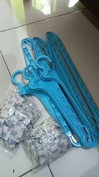 Product Review of Gantungan Tarik Hanger Handuk Lebar Untuk Sajadah Karpet Kuat Bagus from r**u a**z 1