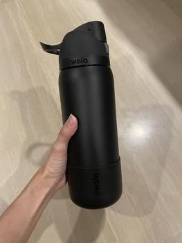 Product Review of Owala, Bottle Boot, Silicone Case, Anti Slip, Sleeve Cover, Twist, Stainless Steel Water Bottle for 24-32oz from W**W 1
