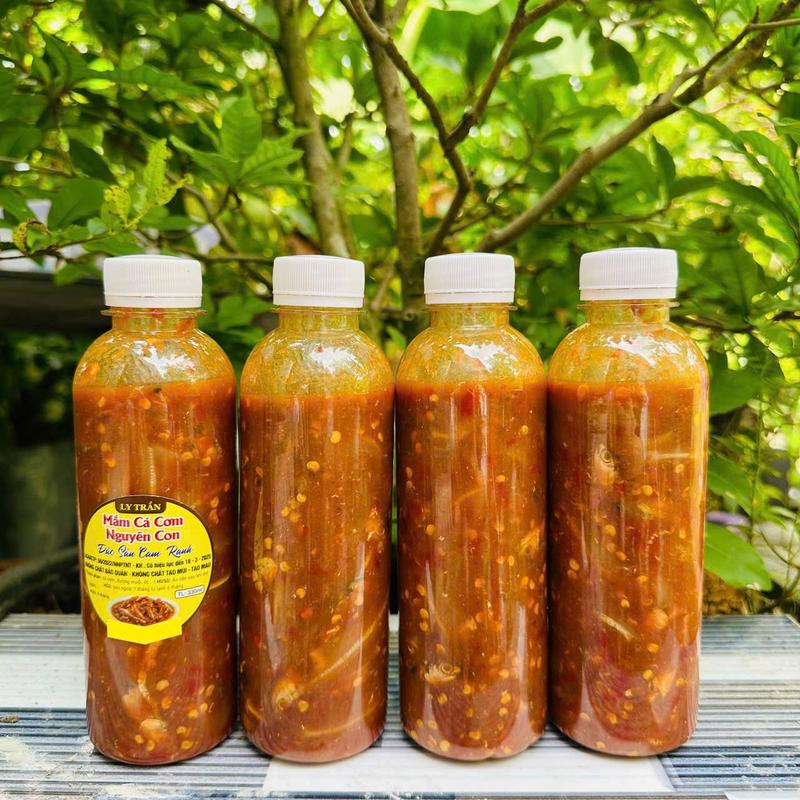 Combo 4 chai Mắm Cá Cơm+Mắm Nêm xay sẵn Loại Ngon Đặc Sản Cam Ranh