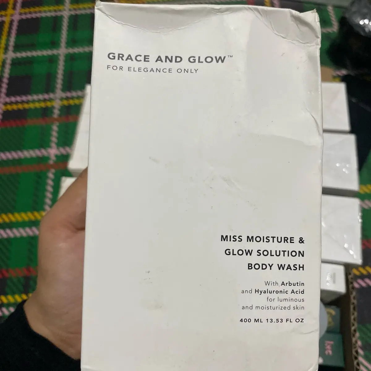 [New] Grace and Glow Miss Moisture & Glow Solution Body Wash