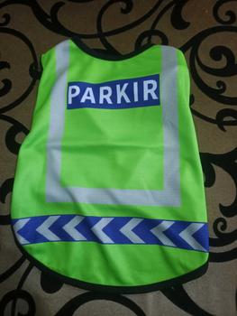 Product Review of Baju Kucing Lucu Murah Seragam Rompi Parkir Hijau from B** s** 0