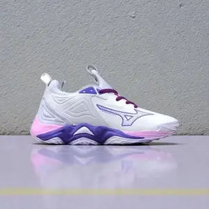 Sepatu Olahraga Volly Jogging Anti Slip lentur Ringan Untuk Wanita Terkini Outdoor