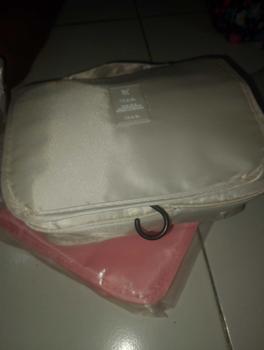 Product Review of UNISO HOME - TRAVEL BAG SKINCARE /  TAS KOSMETIK WANITA SERBAGUNA GANTUNG / TAS MAKEUP MULTIFUNGSI from ⏤**࿐ 0