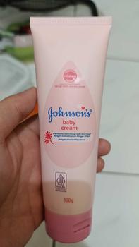 Product Review of JOHNSON'S Baby Cream 100 gr - Krim Untuk Kulit Badan dan Muka Bayi from m**y 0