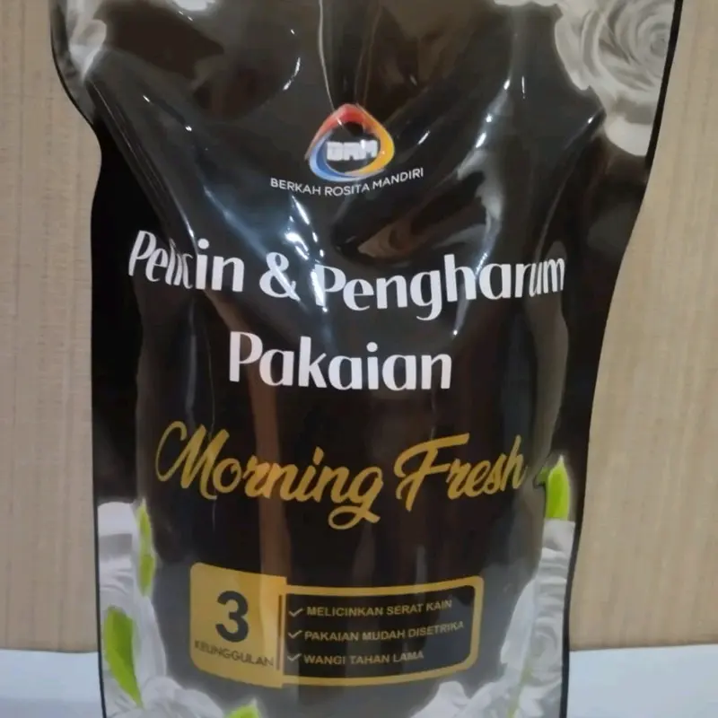 BRM Pelicin dan Pengharum Pakaian Refill 800ml 7