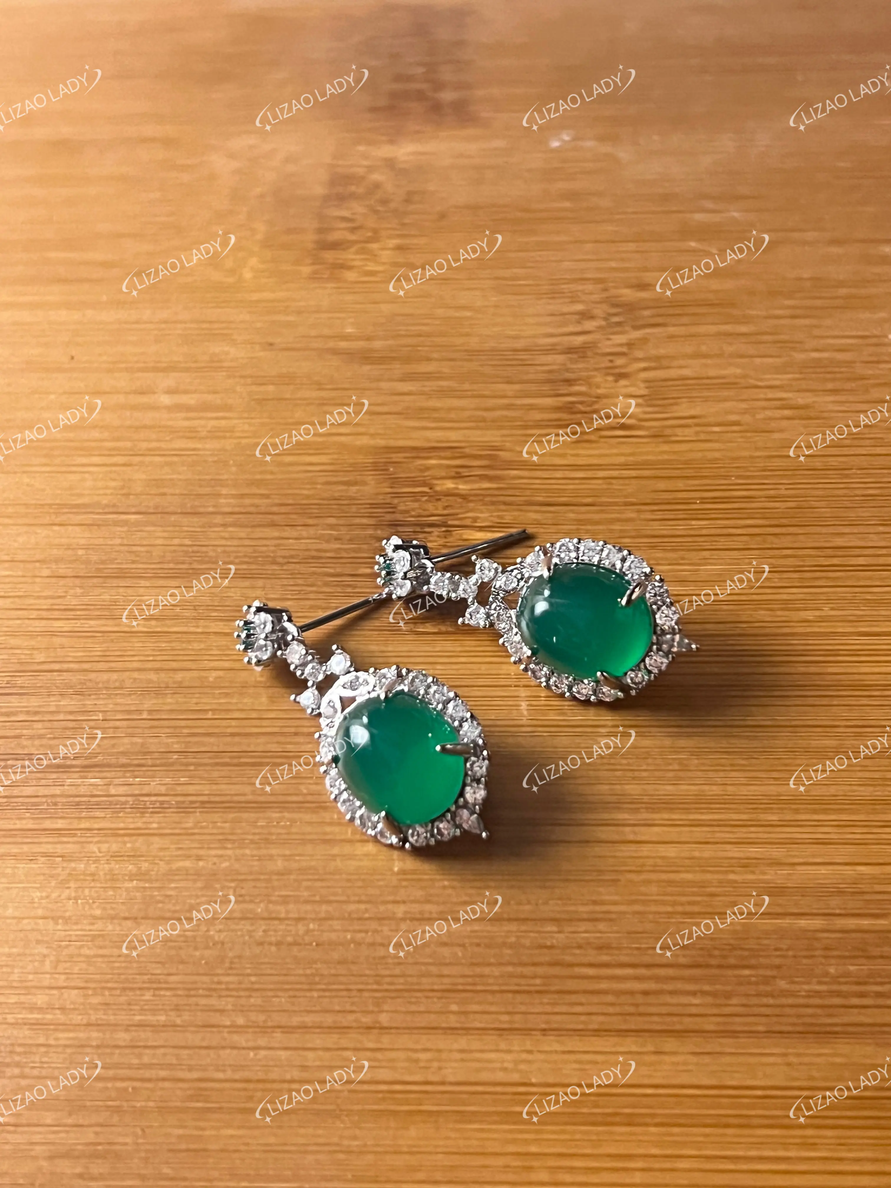 （2024.Feb.10th)LIZAOLADY, Chinese aesthetics, Chinese traditional accessories，Chalcedony eardrop(green)