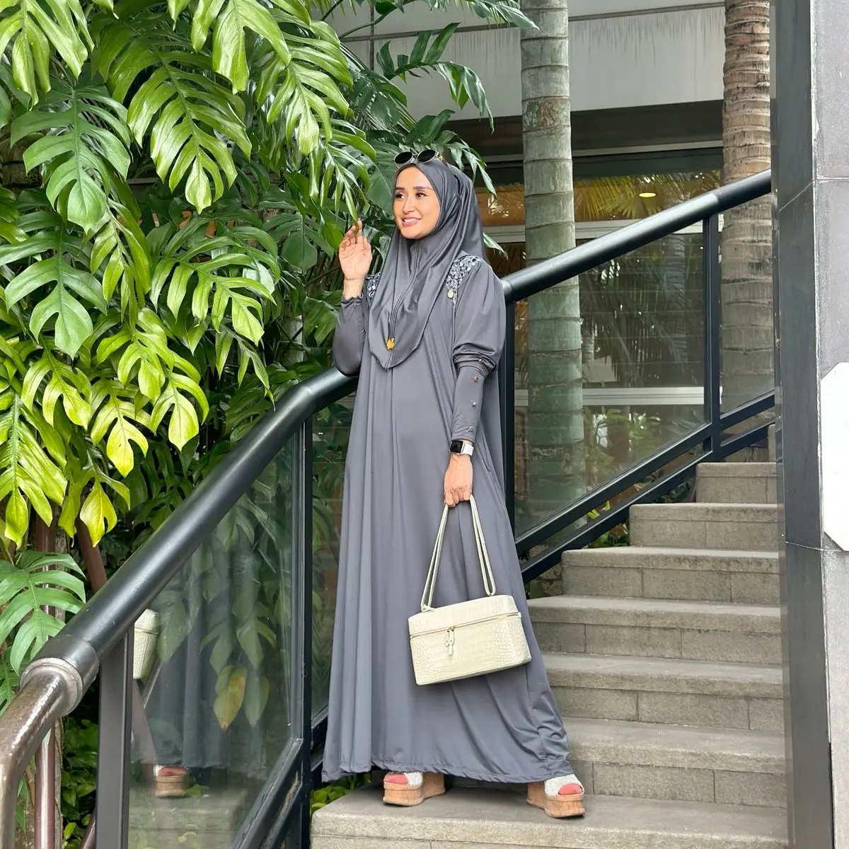 Aleeza Abaya Set Hijab Jersey Premium Jumbo Wanita