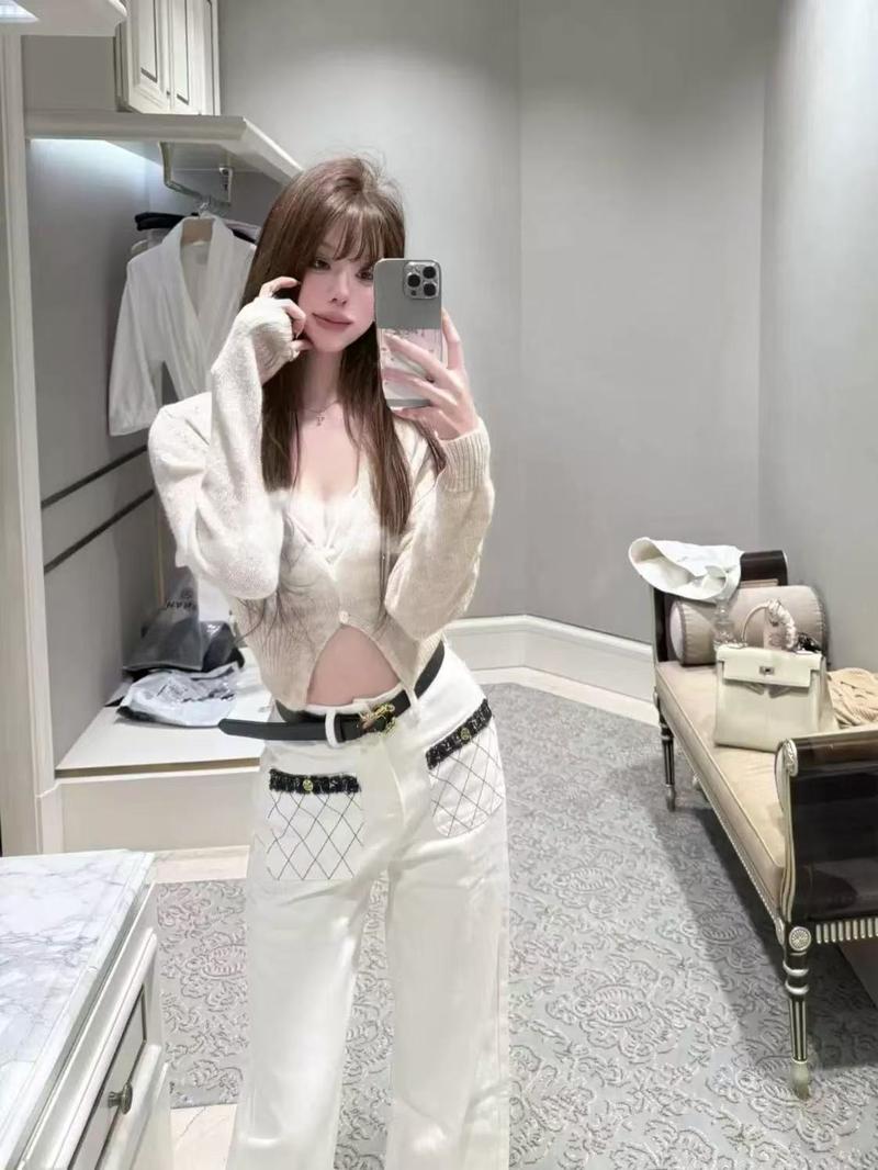 Product Introduction of Quần Jean Denim Cạp Cao, Phong Cách Châu Âu, Bó Sát Và Dễ Phối Đồ Dành Cho Nữ, Đầu Xuân Năm 2025, Quần Dài Ống Đứng Hẹp, Thời Trang Và Hợp Xu hướng 5