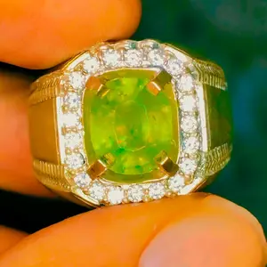 Natural Sphene 2.56crt Luster Rainbow Disko Menyala Memo GRI
