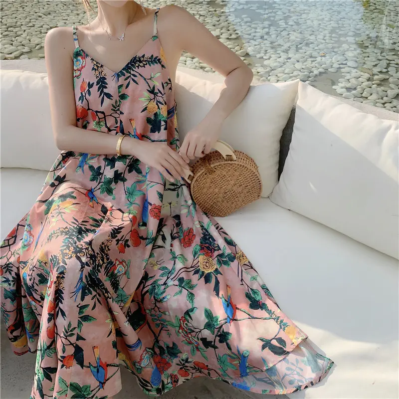 New V-neck retro colored dress