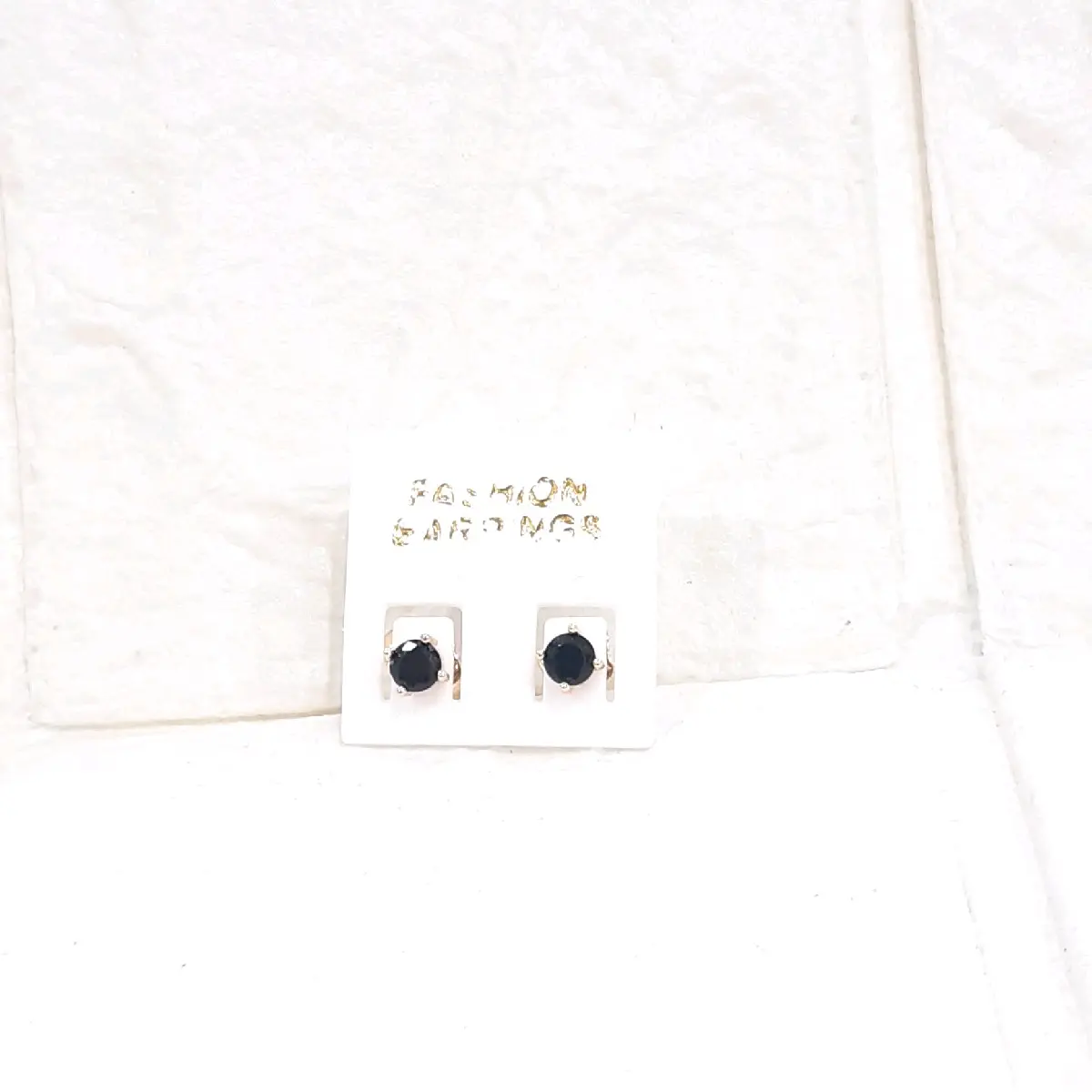 anting lapis emas/anting tusuk/anting lalis emas tusuk warna hitam