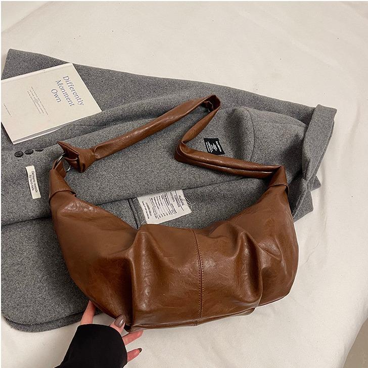 TOMHER KARINA DUMPLING BAG - Tas selempang Sling Bag Tas Jennie Korean Bag Tas Korea Tas Wanita