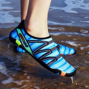 Sepatu Pantai Anti Karang Slip On Sepatu Anti Air Sepatu Mancing Diving Shoes Sepatu Outdoor Sepatu Senorkeling Beach Shoes Yoga/Unisex/Pria/Wanita/Renang/Diving /Surfing