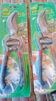 Product Review of Gunitng kembang tiger / Gunting Dahan Ranting Daun / Pruning Shear / Alat Potong Stek Tajam HPP 8 INCH from A**i 0