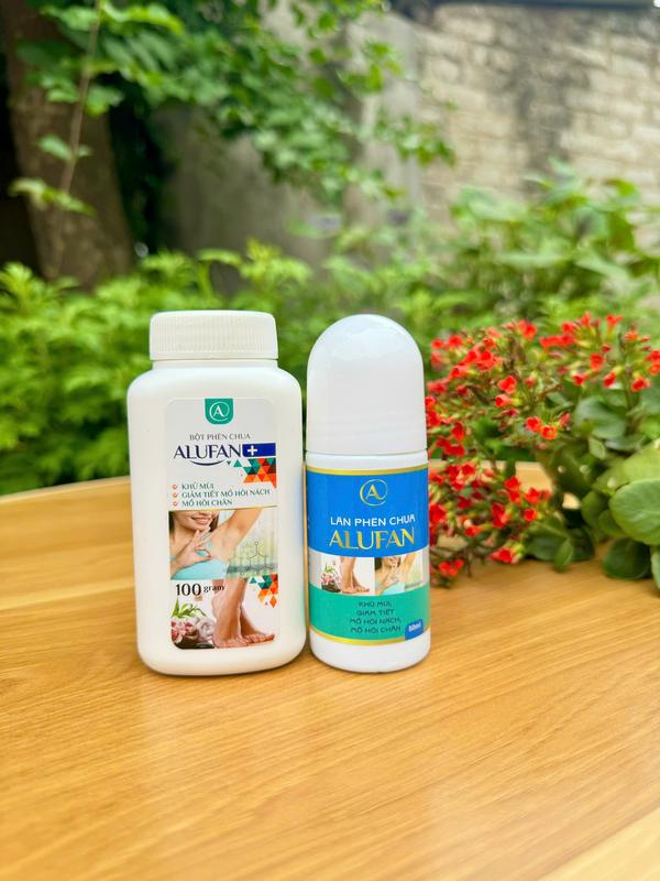 Combo 2 hộp phèn chua khử mùi hôi nách, hôi chân ( 1 hộp bột đầu rắc 100g + 1 chai lăn nước cất phèn chua 50ml) Nam Nữ