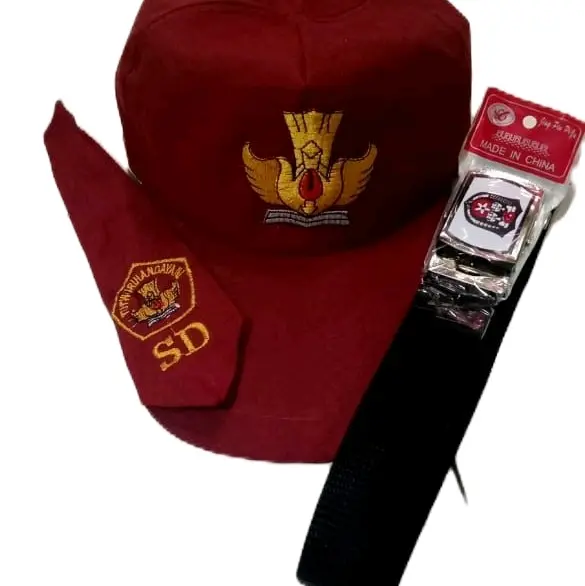 Paket Hemat Perlengkapan Sekolah Topi Dasi Sabuk SD SMP SMA Negeri Putra Putri Merah dengan Logo Khas SD