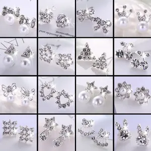 Ladamai Anting Tusuk Stud Dengan Hiasan Batu Permata Bahan Alloy Tahan Karat Ukuran 1.5cm Cocok Untuk Aktivitas Sehari-hari Aksesori Stylish Dan Nyaman