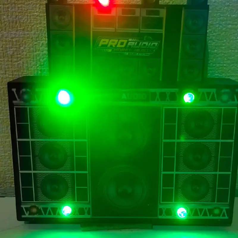 Miniatur sound Horeg Viral, Mainan Sound bisa bunyi dan lampu disko, harganya murah bisa untuk di jual lagi, bida buat Truk/colt bak 3