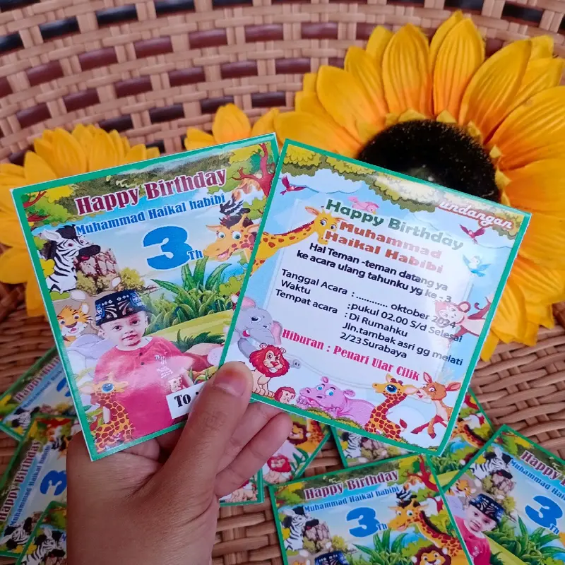 kartu undangan ultah isi 50-100 pcs + Desain foto anak ( Bahan kertas glosy) undangan ulang tahun anak/kartu ultah custom/kartu ultah karakter/undangan ultah (Desain request via chat) 3