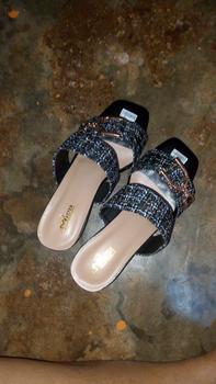 Product Review of Sultan Shoes | Sendal Hak Tahu 5 cm Wanita Flat Slop Tali Kokop Kekinian Aksesoris Gesper Rantai D | Sandal High Heel 5cm CasuaL from F**i Y**i 0