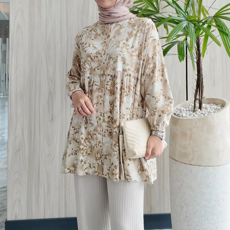 BIANCA BLOUSE by Raynelle Fashion / Atasan Blouse Motif Bahan Rayon Adem 1