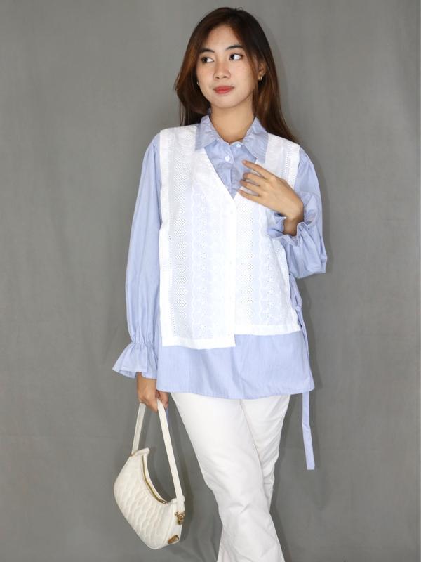 LILIUM AIT - CLEOOO SHIRT - KEMEJA KATUN BIRU MUDA GARIS DENGAN KOMBINASI KATUN BOLONG 2