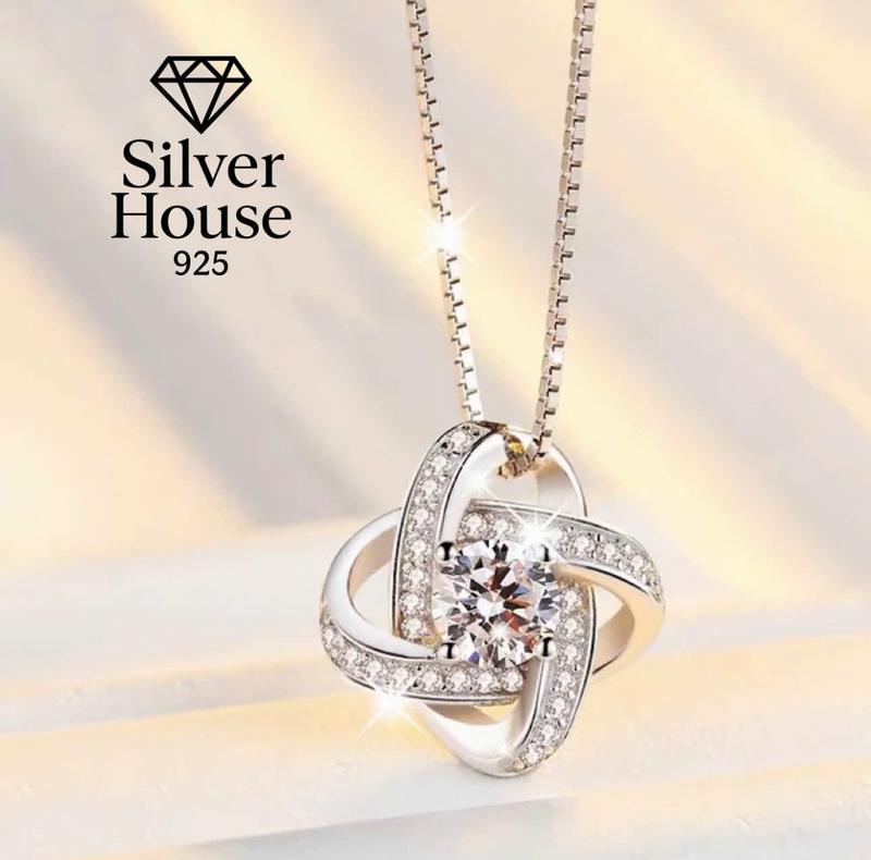 Dây chuyền S925 , thiêt kế cỏ 4 lá đính đá dành cho nữ , nhẹ nhành sang trọng ,có  dây chờ