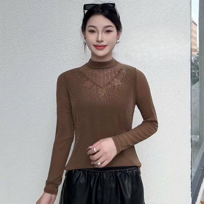  Áo Thun Giữ Nhiệt Nữ Trung Niên LYBEE TV016 – Chất Co Giãn Giữ Ấm Tôn Dáng Sang Trọng Cho Mẹ 