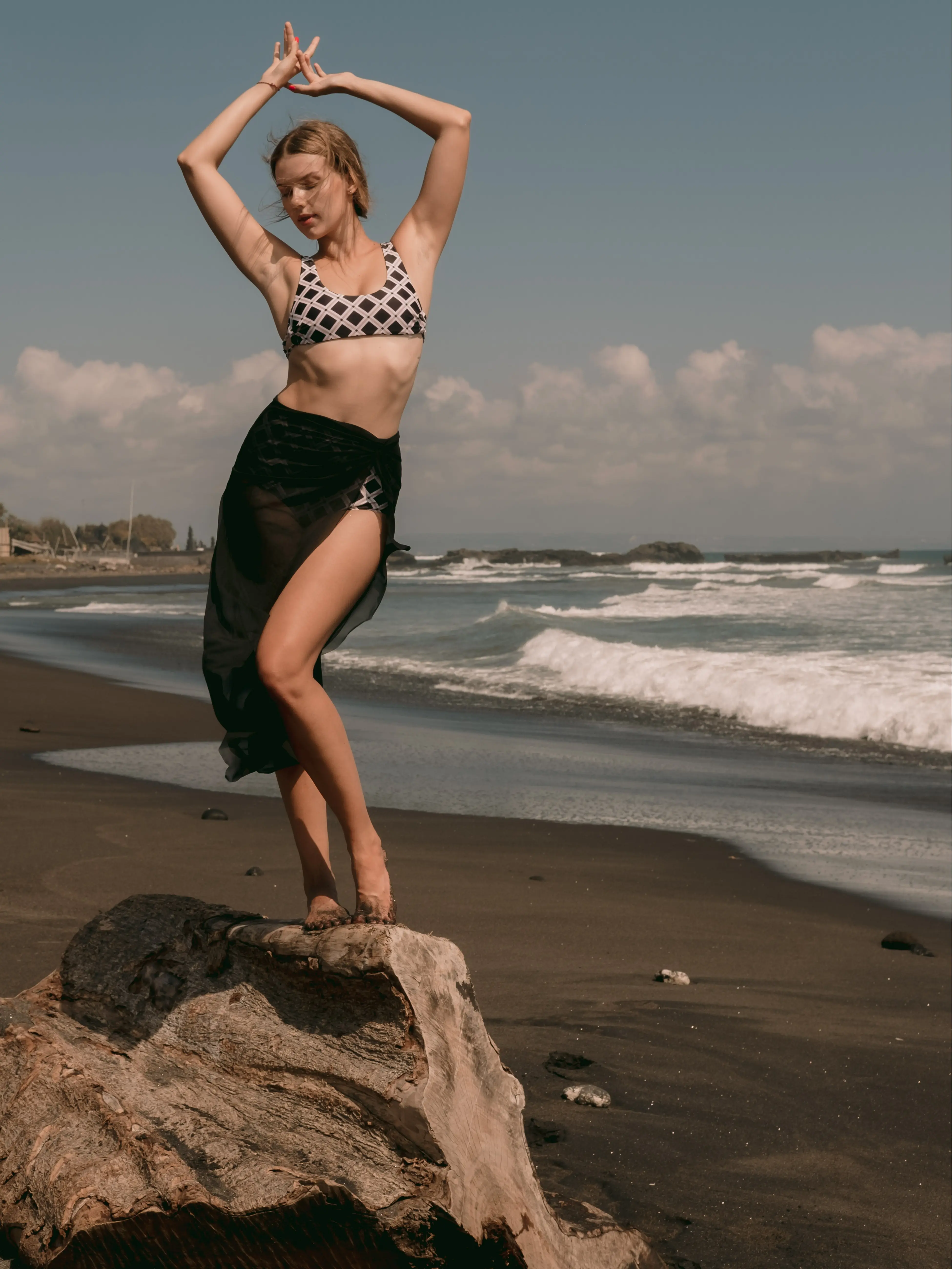 [Imperfect] Beachme Rio mesh pareo in Espresso Ultra soft and breathable