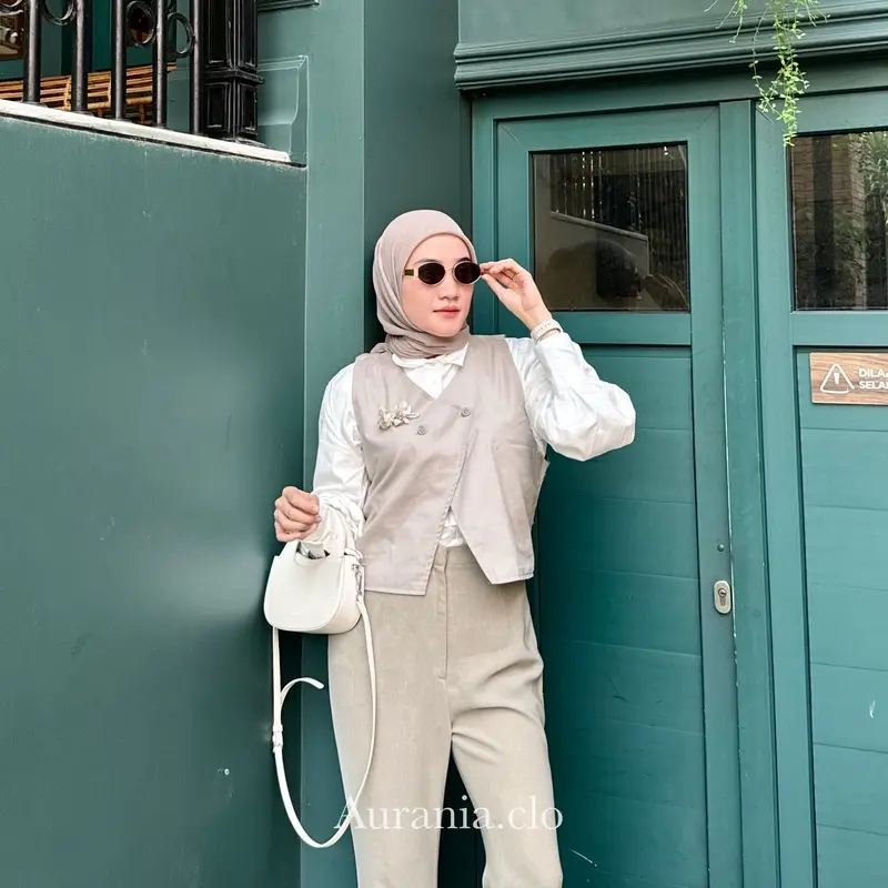 ￼NIRA VEST BY AURANIA.clo ROMPI ATASAN WANITA 7