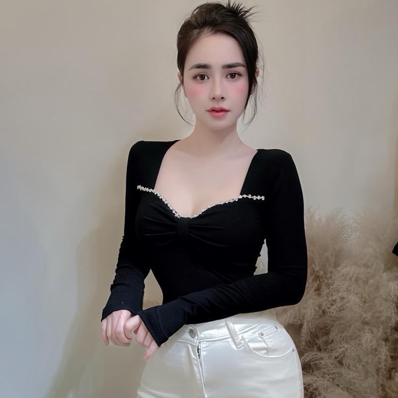 Áo Thun Zip Nữ Tay Dài Cổ Vuông Phối Viền Đá LP54