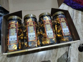 Product Review of Dking coklat almond isi 4 toples ( COD )  kacang almond utuh lapis coklat from m**h 1