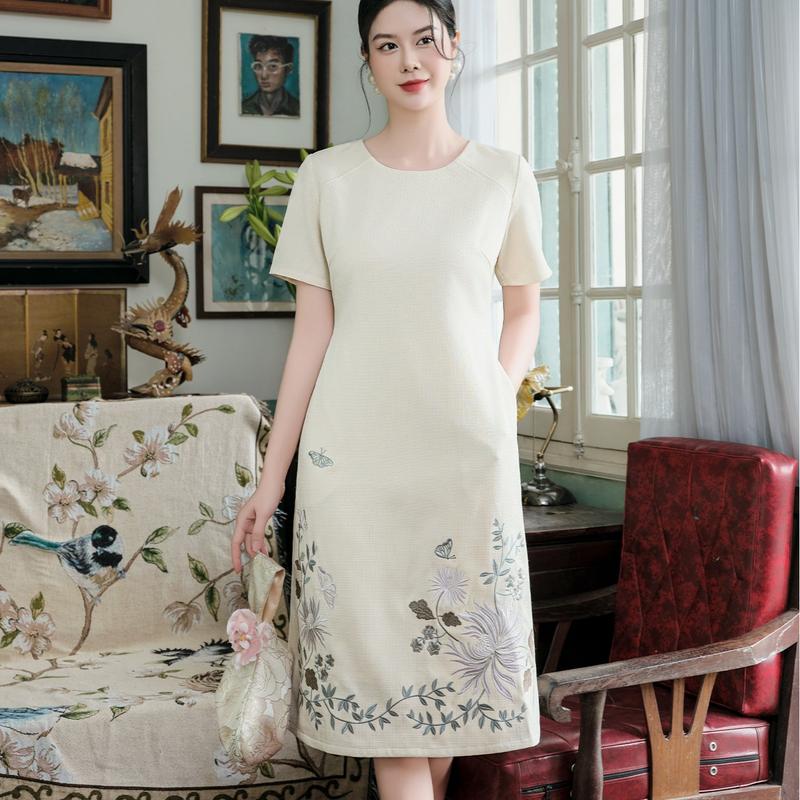  Đầm cao cấp sang trọng Nữ Trung Niên Cao Cấp Sang Trọng tặng mẹ thương hiệu Thiều Hoa DD4L0311 Women Dress 