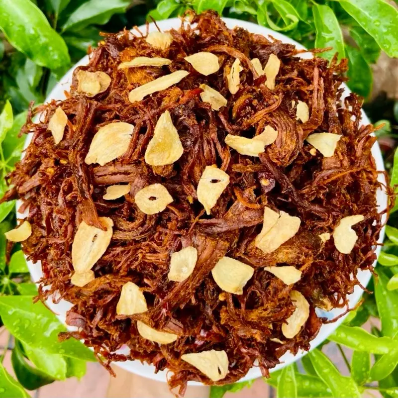 Bịch 200g Thịt Gà Sấy Khô Cháy Tỏi (Hương Vị Heo) - Ngon Thơm Đậm Đà - Đạt Chuẩn ATVSTP