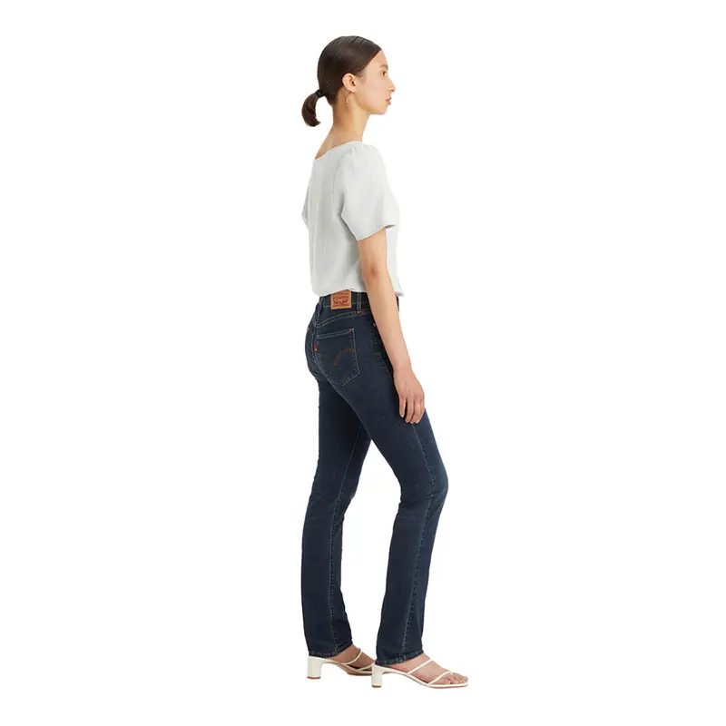 Levi’s Women's 312 Shaping Slim Jeans (19627-0224) 1