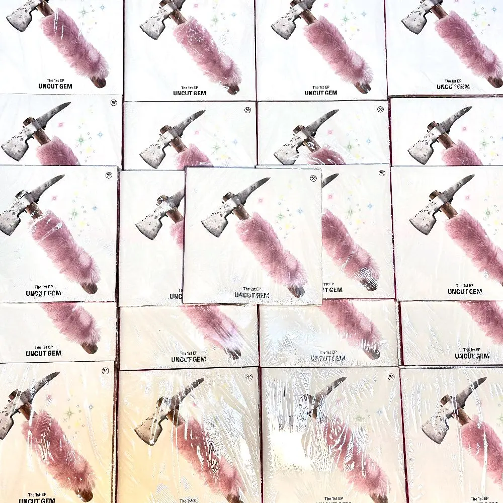 READY STOCK ALBUM MURAH KiiiKiii 1st EP ALBUM - UNCUT GEM DIGGING VER SEALED