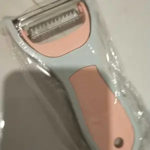 Peeler 2 in 1 Alat Pengupas Kulit Buah Kentang Serbaguna Pengupas Stainless Kitchenware