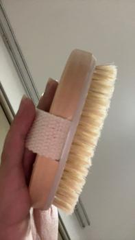 Product Review of 1pcs Exfoliating Wooden Body Massage Shower Brush Natural Bristle Bath Brush Soft SPA Woman Man Skin Care Wet Dry Body Brush Accessory Light Smooth Hand Personal from A**e 1
