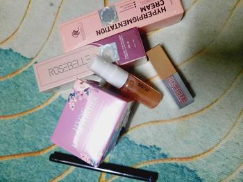 Product Review of FIXING LOOSE POWDER by ROSEBELLE from A**I 1