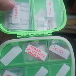 [BISA COD] Kotak Tempat Penyimpanan Obat Vitamin Portable Mini Travel Organizer Medicine Box