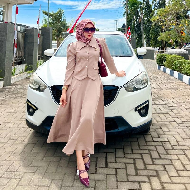 FANYA SET - SET BLAZER DAN ROK KOREAN STYLE by Ihdiiya 6