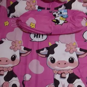 SPREI MOTIF MOOMOO BERKWALITAS ADEM SET SARUNG BANTAL SARUNG GULING Karet Kain Katun King Uk.180/160/120 Tinggi 20 Cm