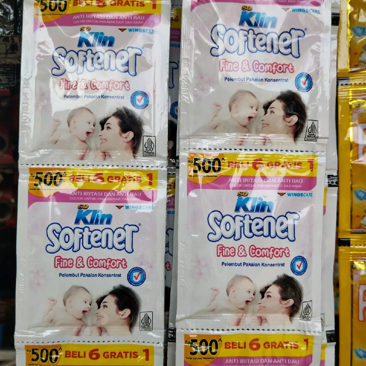 soklin softener pelembut dan pewangi pakaian anti iritasi dan anti bau cocok untuk bayi
