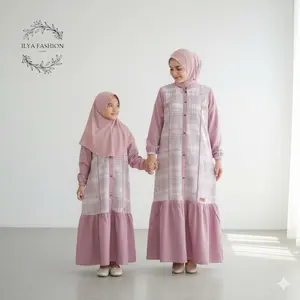 Gamis coupel ibu dan anak motif kotak bahan katun mix rayon twill edisi lebaran terbaru Muslim