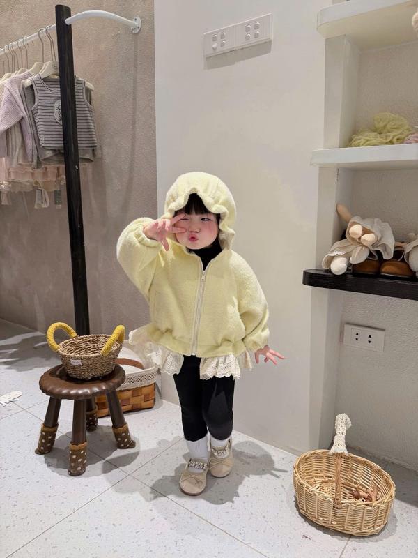 1118 Áo khoác lông tai thỏ siêu xinh cho bé